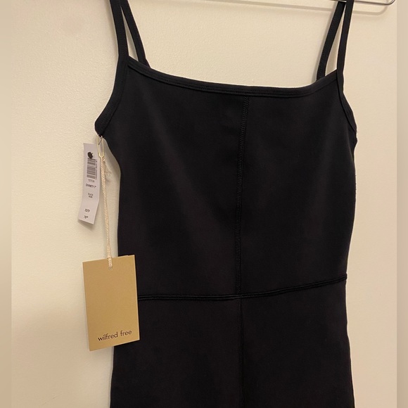 ARITZIA WILFRED FREE DIVINITY ROMPER 7” SIZE XTRA SMALL BLACK - Picture 3 of 5